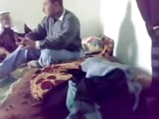 完美的黑发